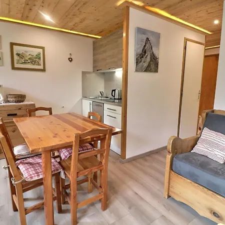 Agreable 2 Pieces Avec Sejour Lumineux Animaux Acceptes - Fr-1-182-185 *